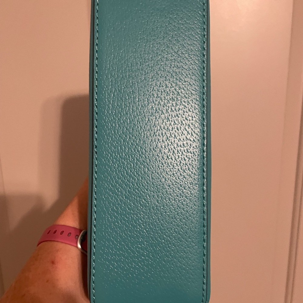 KATE SPADE CROSSBODY Purse - Picture 3 of 5